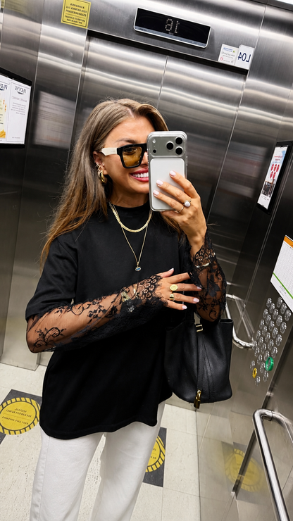 Blouse Dentelle Élégance